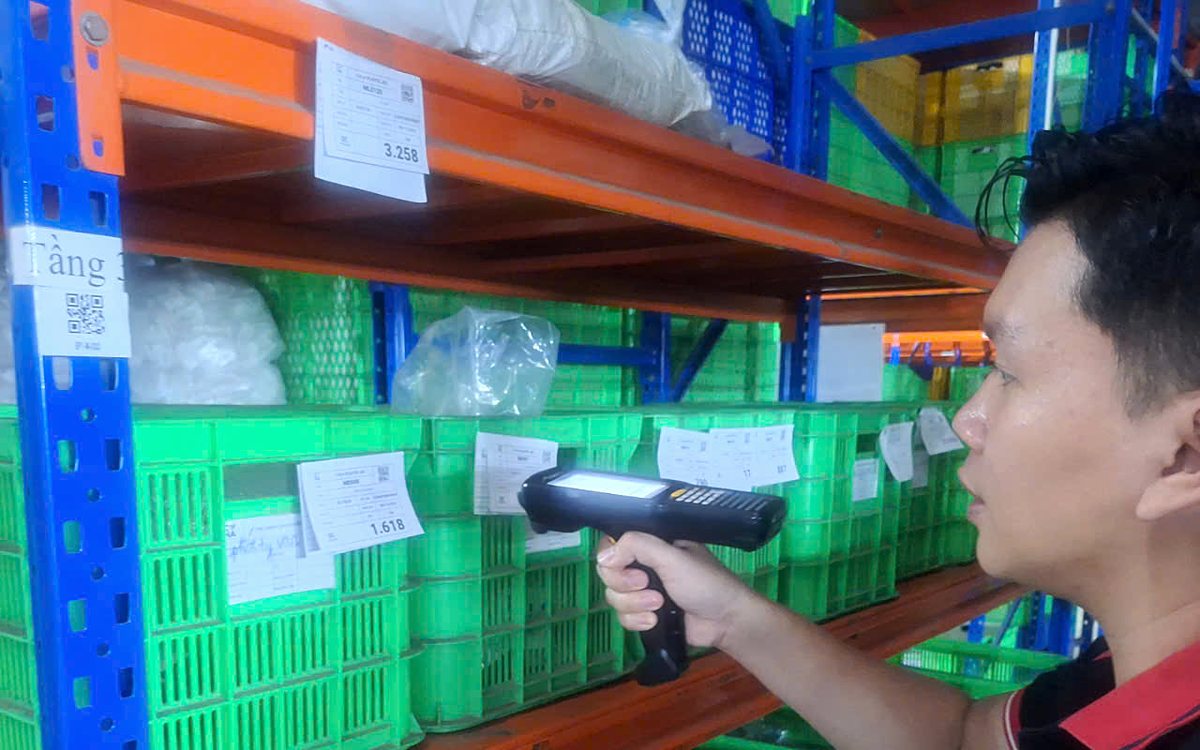 Quét mã vật tư trong kho
